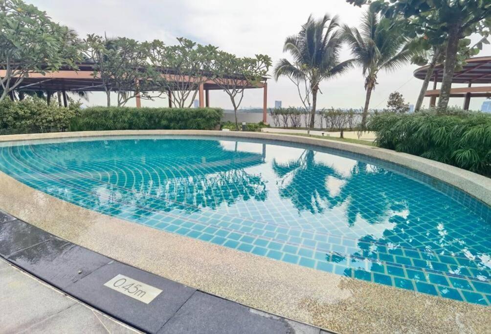 C0704 Almas Suite Seaview & Netflix Stay Nusajaya  Extérieur photo